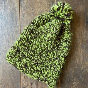 Cable knit cap